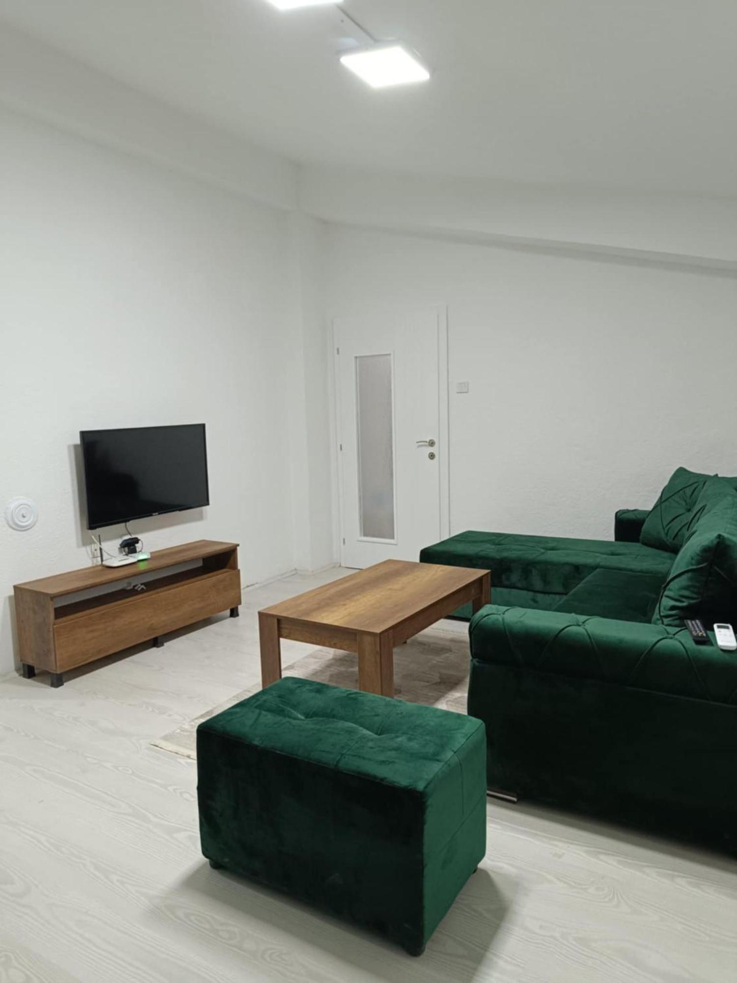 Stef Apartment Prilep Esterno foto